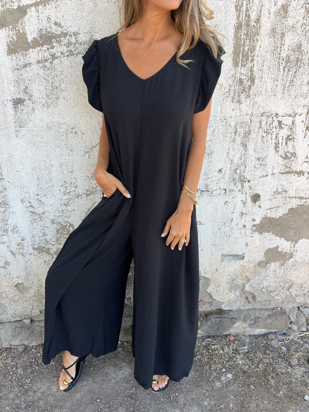 CASSANDRA™ - Trendy V-Neck Jumpsuit