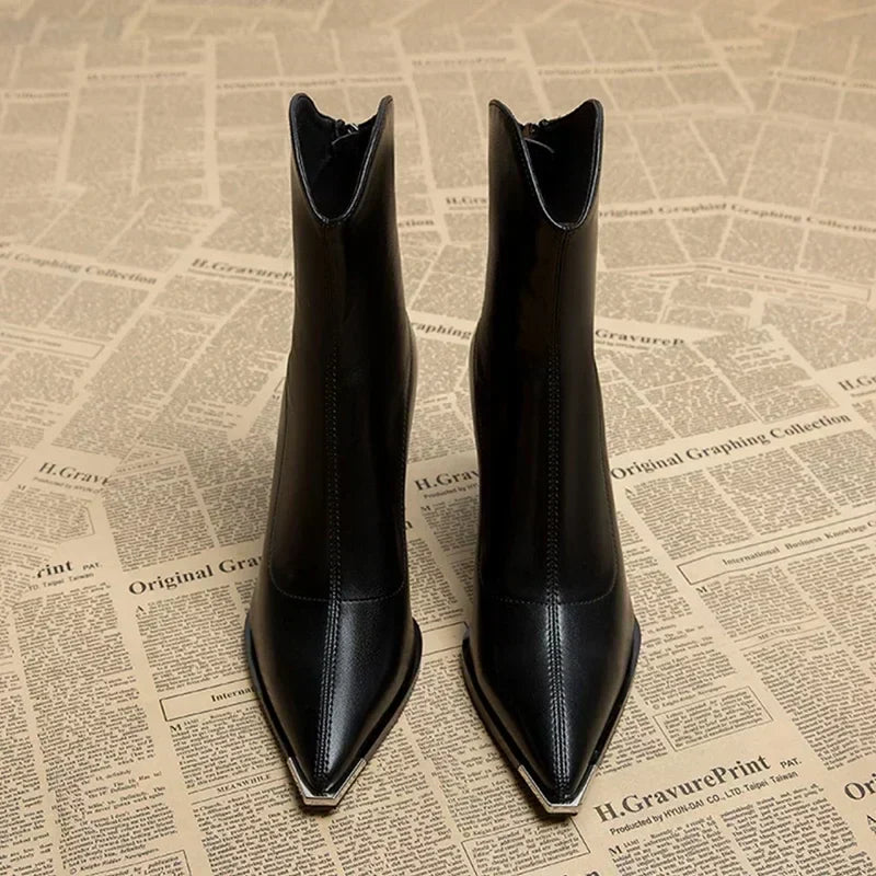 NOX™ - Chrome Tip Chelsea Boots